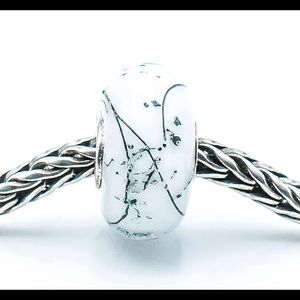 White steel Trollbead